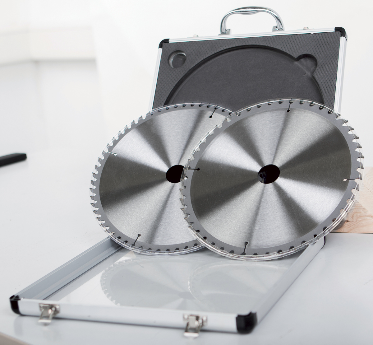 Sada pilových kotoučů (2ks) Scheppach 250x30 mm/48